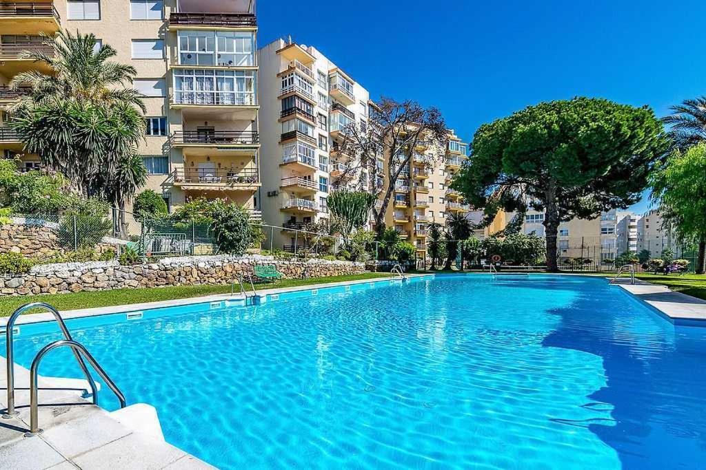 Amazing View Apartment Estepona Puerto Екстериор снимка