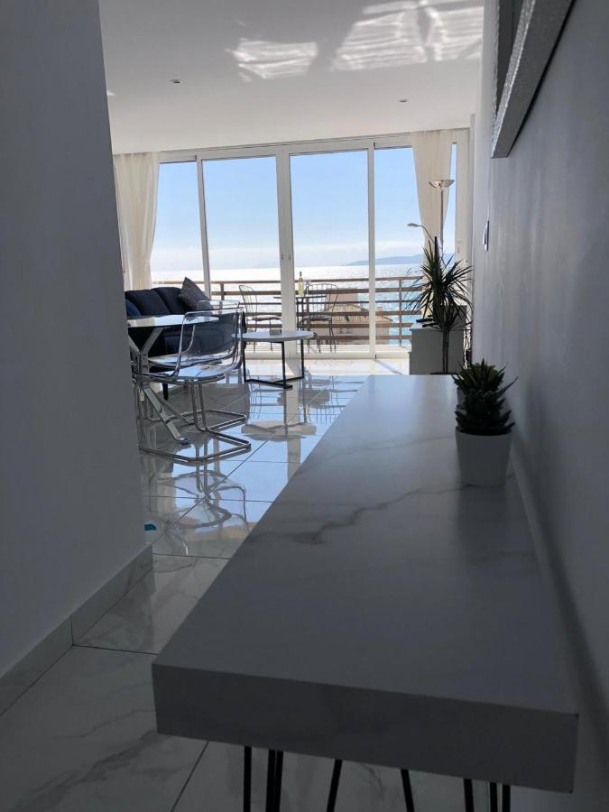 Amazing View Apartment Estepona Puerto Екстериор снимка